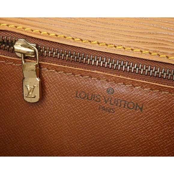 Louis Vuitton Epi Leather Biface Shoulder Bag Yellow - Picture 9 of 10